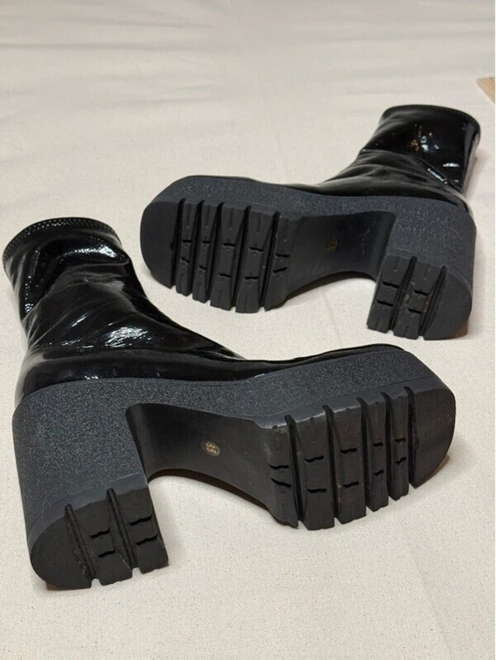 Jeffrey Campbell Refresh-L Black Crinkle Patent Platform Boots Size 8.5 - Picture 3 of 8